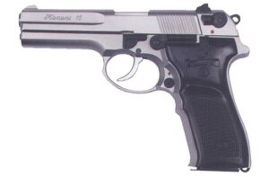Pistolet semi-automatique TİSAŞ Kanuni 16 en finition inox.