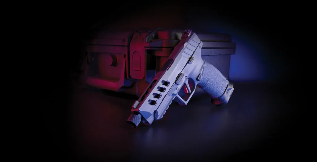 Pistolet TİSAŞ de la série polymère en finition claire avec glissière ajourée